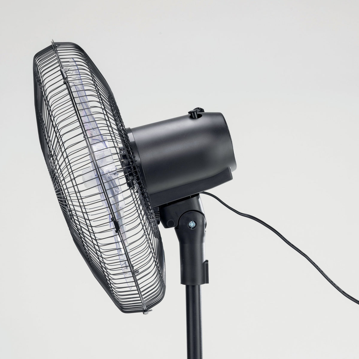 Kenwood - Pedestal Fan 40cm with Remote Matte 36W Black - IFP16.100BK - Kenwood South Africa