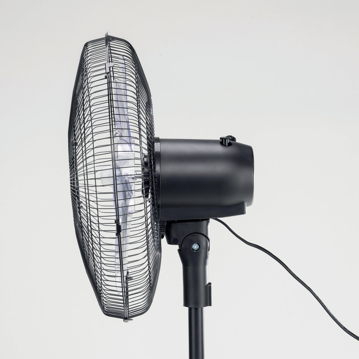 Kenwood - Pedestal Fan 40cm with Remote Matte 36W Black - IFP16.100BK - Kenwood South Africa